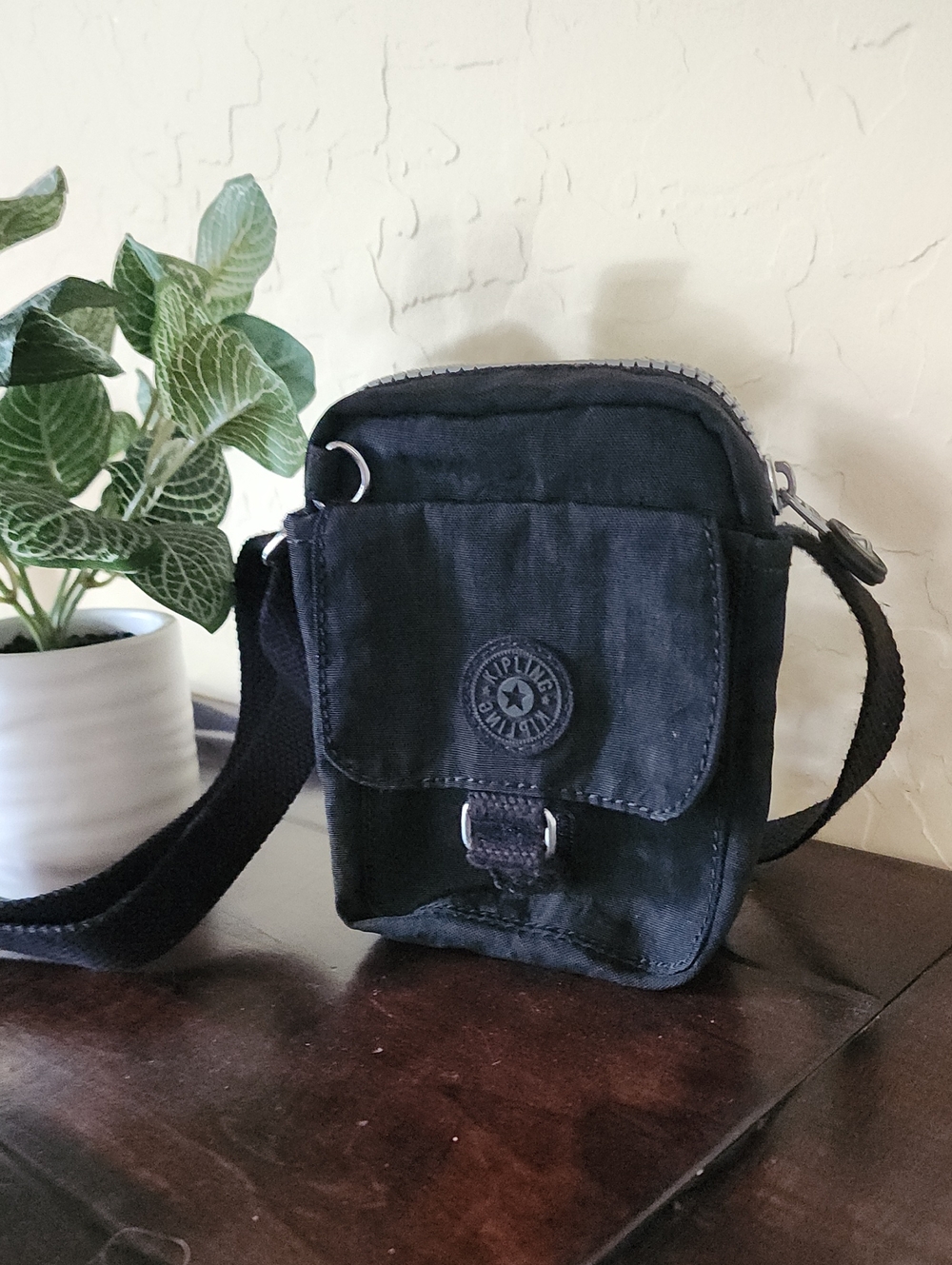 Kipling Crossbody